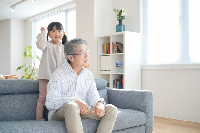 年金はいつから受け取るのが得？繰上げ・繰下げ受給の違いをFPが解説